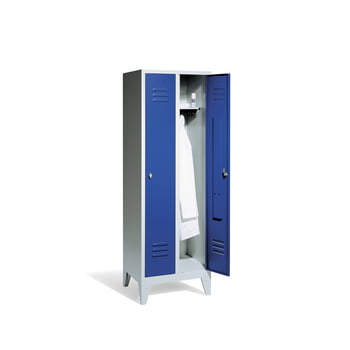 Stahl-Garderobenschrank, Umkleide, Spindschrank mit Füßen, 2 Abteile je 300 mm, Türfarbe enzianblau (RAL 5010), 1.850 x 610 x 500 mm (HxBxT) Stahl-Garderobenschrank, Umkleide, Spindschrank mit Füßen, 2 Abteile je 300 mm, Türfarbe enzianblau (RAL 5010), 1.850 x 610 x 500 mm (HxBxT)