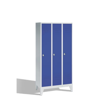 Stahl-Garderobenschrank, Umkleide, Spindschrank mit Füßen, 3 Abteile je 300 mm, Türfarbe enzianblau (RAL 5010), 1.850 x 900 x 500 mm (HxBxT) Produktbild 0 Stahl-Garderobenschrank, Umkleide, Spindschrank mit Füßen, 3 Abteile je 300 mm, Türfarbe enzianblau (RAL 5010), 1.850 x 900 x 500 mm (HxBxT) online kaufen - Verwendung 0